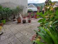 Belle Occitane Chambres d'hôtes Hôtels à : Les Cabannes