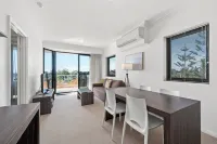 Dolphin Quay Apartments Hotels in Mandurah