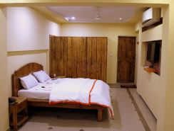 Hotel Orange Inn