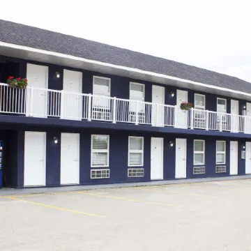 Bowmanville Marina Inn & Suites