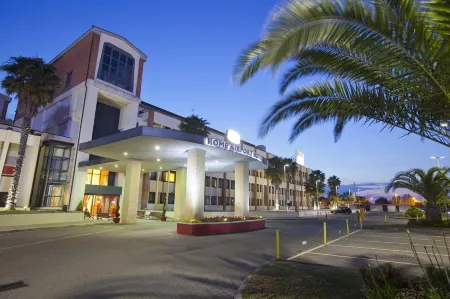 Mercure Rome Leonardo da Vinci Airport Отели в г. Фьюмичино