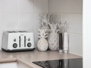 Byron Lakeside Holiday Apartments