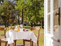 Schloss Hertefeld – Hotel & Events Hotels in Weeze