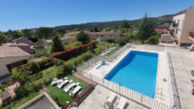 Hôtel de la Poste Piscine Hotels in Peymeinade