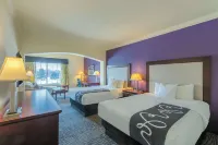 La Quinta Inn & Suites by Wyndham Loveland/Estes Park Hotels in Larimer County