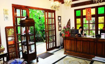 Ariyasom Villa