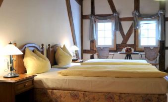 Gutshof-Hotel Waldknechtshof