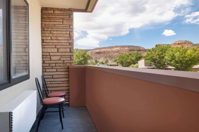 キングルーム ベストウエスタン レッド ヒルズの写真