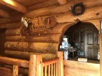 Log Hotel Kamloops Hotels in Shinano