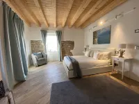 Vista Lago Hotels in Gargnano