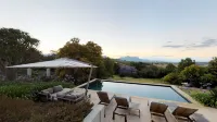 Sugarbird Manor - Infinity Pools