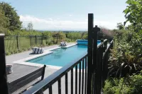 Haumoana Herb Cottage - Pools