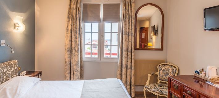 Hôtel la Marisa Grande Plage サン・ジャン・ド・リュズのホテル