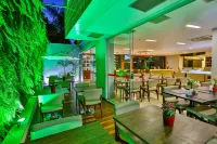 San Marino Suites Hotel by Nobile - Frühstück