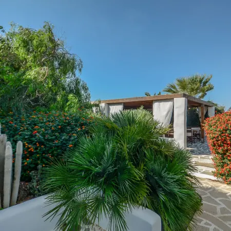 Valena Mare Suites & Apartments