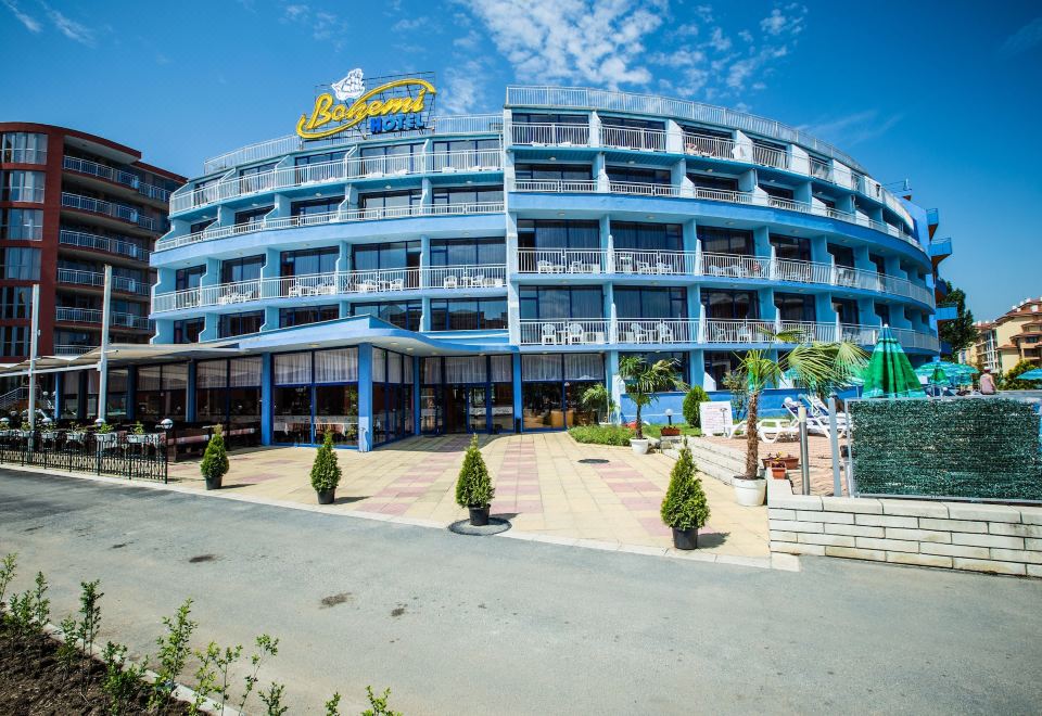 hotel overview picture