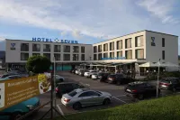 Hotel Seven - parking