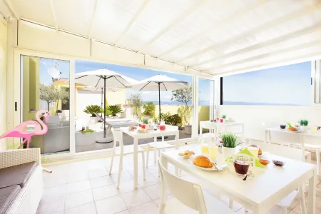 A View on Cagliari Отели рядом с достопримечательностью «Cagliari International Container Terminal CICT»