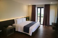 Residencia du Basco Hotels in Basco