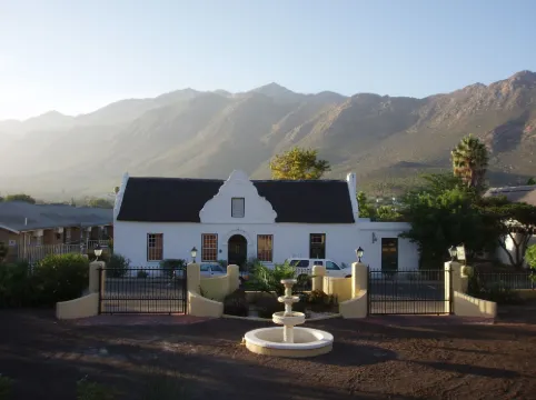 Kingna Lodge Montagu