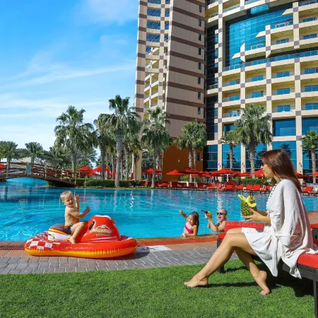 Khalidiya Palace Rayhaan by Rotana