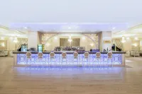 Qafqaz Riverside Hotel - bar