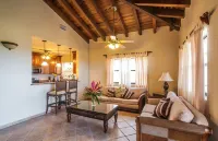 Clarion Suites Roatan at Pineapple Villas Hotels in Pristine Bay