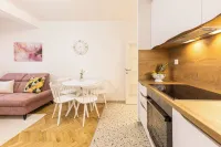 Apartment Kastello - Kastel Luksic Hôtels à : Kastel Kambelovac