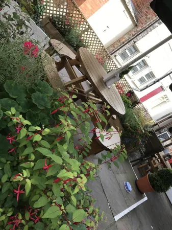 Chapter Two Bar Отели в г. Скагглторп