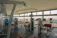 Cloud Hotel & Suites - Gym