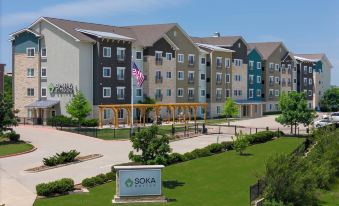 Soka Suites Dallas - Las Colinas