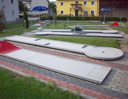 Gasthof Pflamminger Отели в г. Бренберг