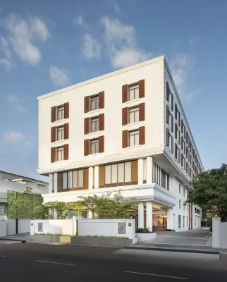 The Residency Towers Puducherry Hotel a 