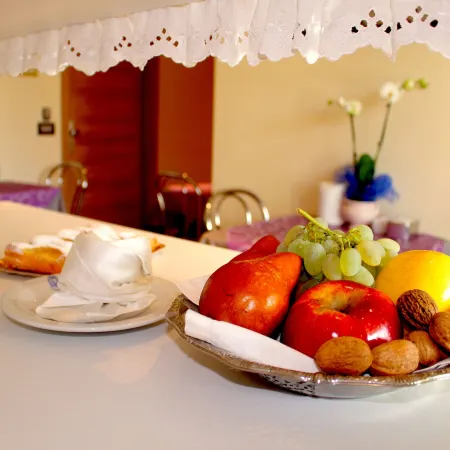 Eremes Rooms & Apartments