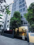 Serene Stays Hotel Hotels in Kamayut Township