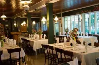 Siebkens Resort Hotels in Rhine