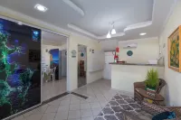 Bombinhas Praia Apart Hotel - Unidade Rua Corrupião Hôtels à : Bombinhas