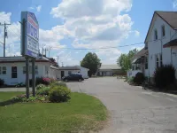 Rosecourt Motel Hotels in Perth County