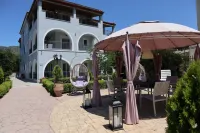 Delphin Rooms Sivota Hotels in Sivota