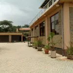 Matteo's Resort Hotel in zona Elementaita Pharmaceuticals