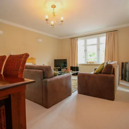 Turnberry Apartments