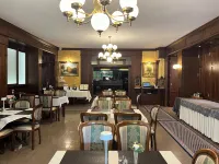Grand Hotel Residence - Boutique Hotel Hotel di Piestany