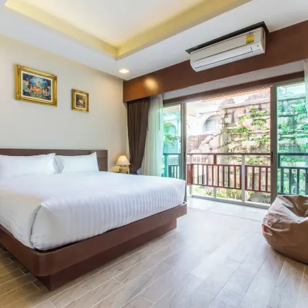 The Agate Pattaya Boutique Resort Отели рядом с достопримечательностью «Массаж Смайл»