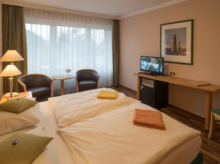 Hotel Spiekeroog Отели в г. Харлезиль