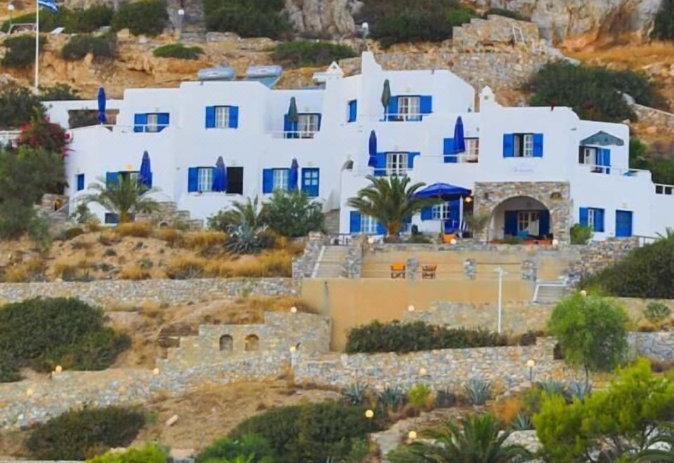 hotel overview picture