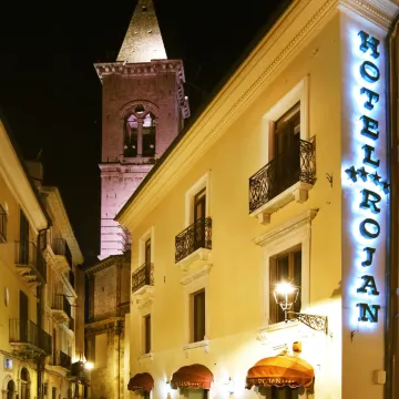 Hotel Matilde - Housity