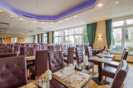 Seehotel Brandenburg an der Havel Отели в г. Певезин