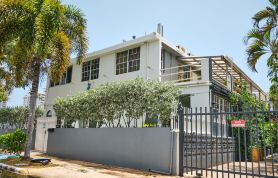 The Pelican Poshtel