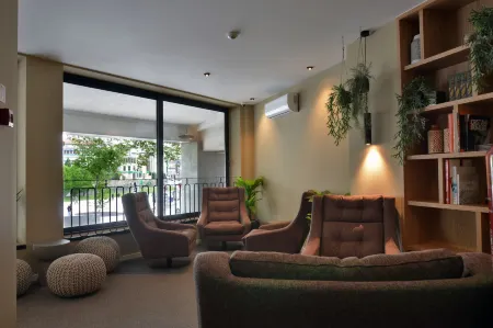 Spot Apartments Trindade Отели рядом с достопримечательностью «Ратуша Порту»