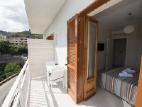 Donna Rosa Accommodation Hotels in Tropea